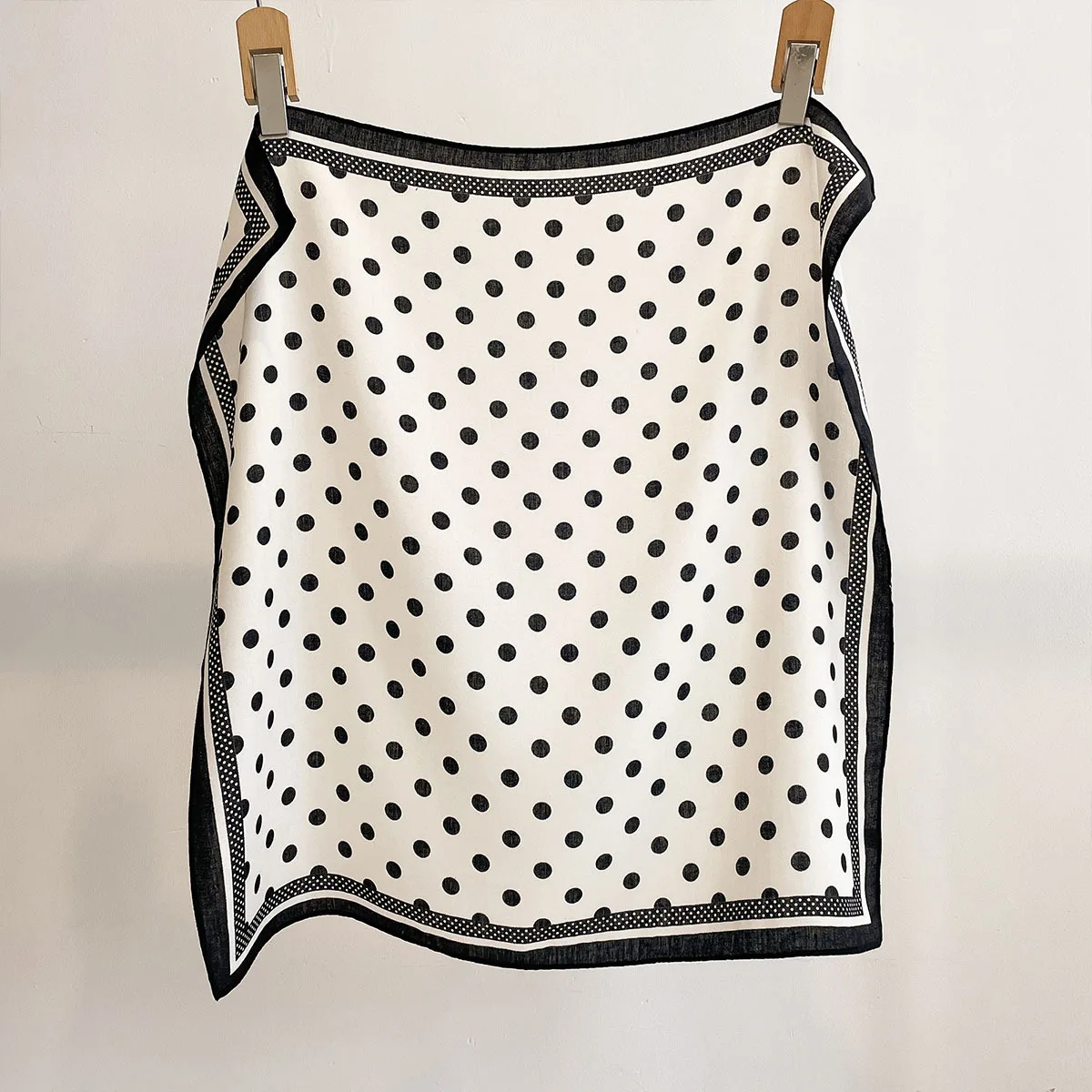 Luxury Polka Dot Printed Squar - Silk Neck Scarf ulasan dan harga