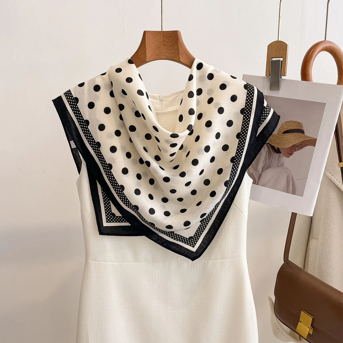 Luxury Polka Dot Printed Squar - Silk Neck Scarf ulasan dan harga