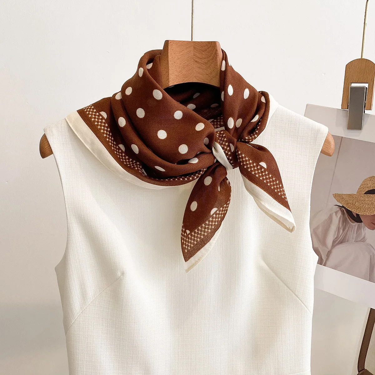 Luxury Polka Dot Printed Squar - Silk Neck Scarf ulasan dan harga