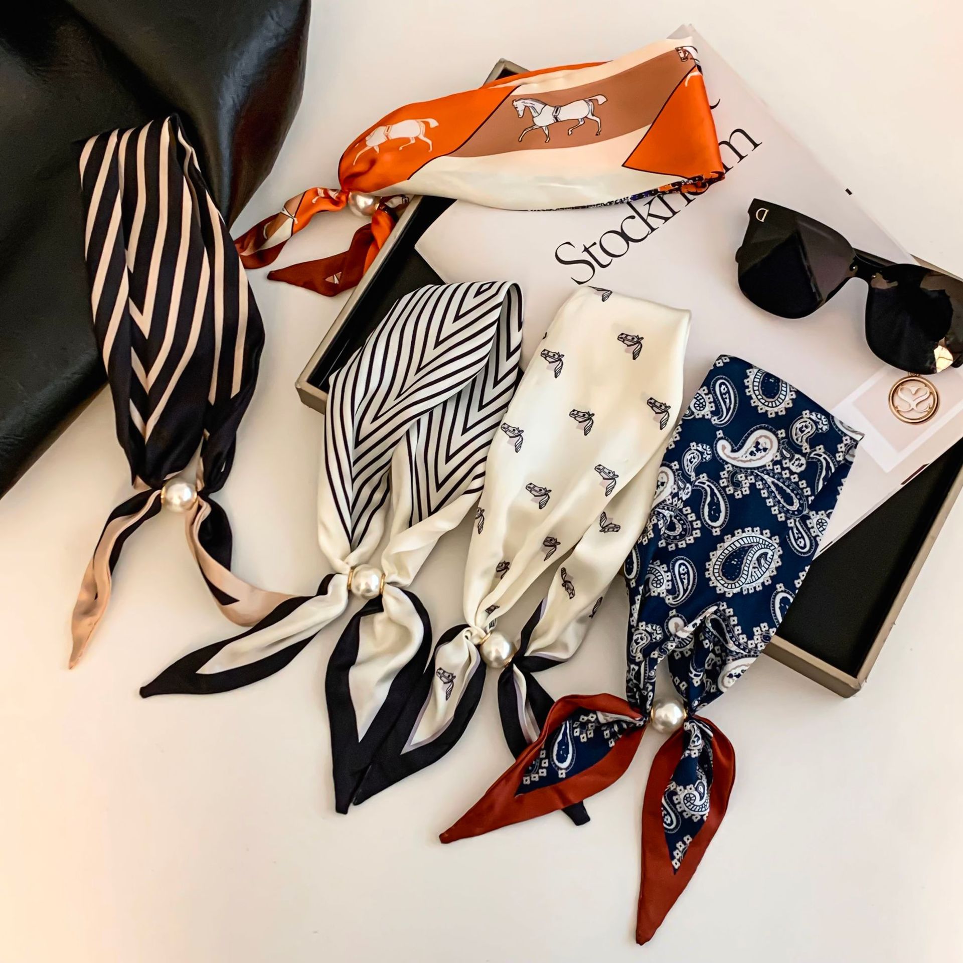Cashew Flower Silk Scarf Effor - Silk Neck Scarf ulasan dan harga