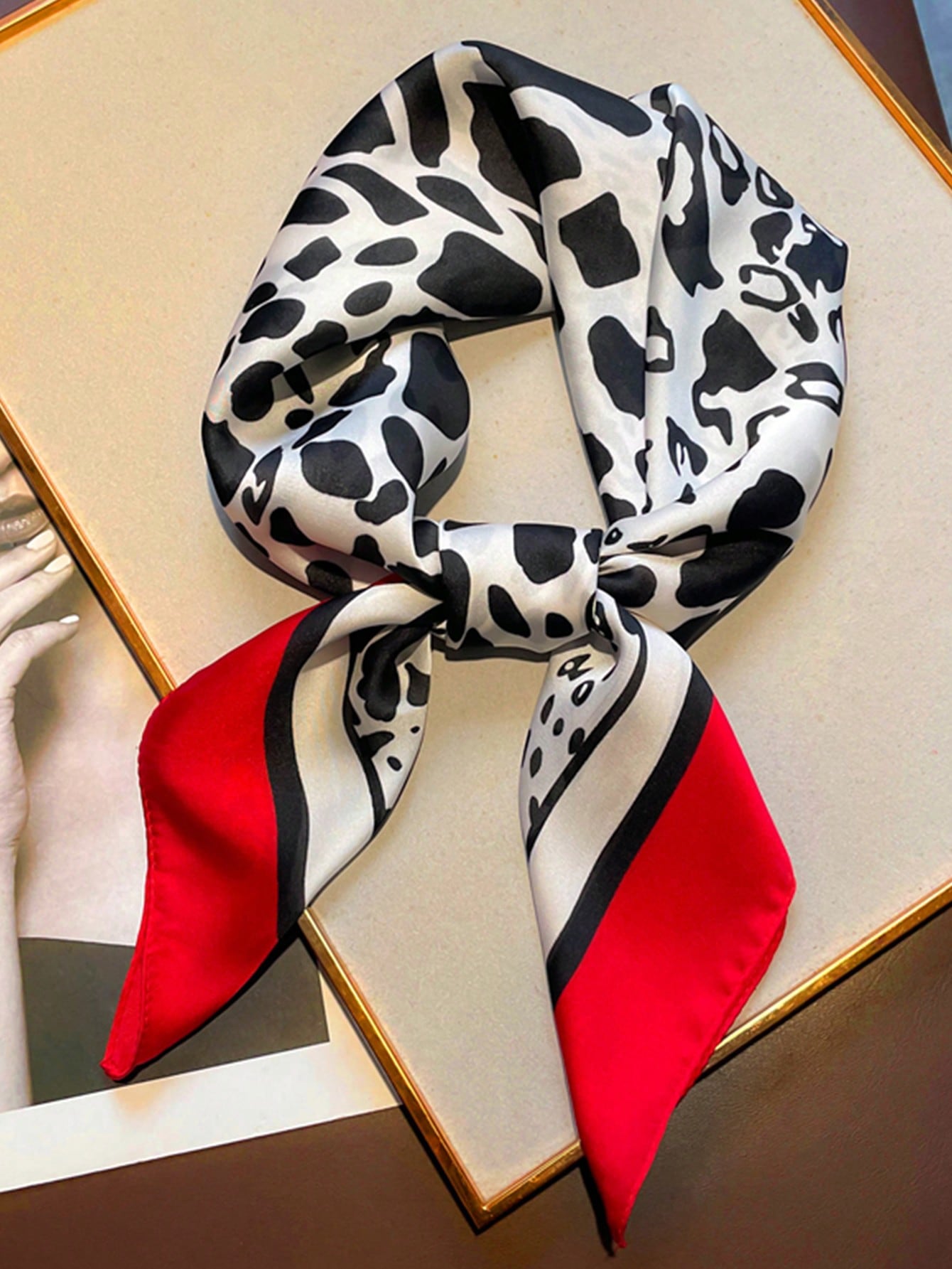 1pc Faux Silk Retro Leopard Pr - Bandana Cotton ulasan dan harga
